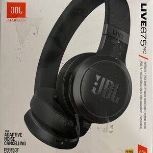 JBL Live Black Over-Ear Headphones